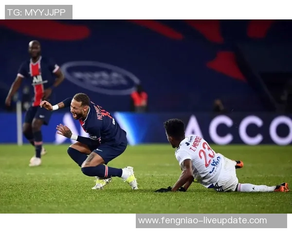 热刺大胜巴黎圣日耳曼4-0友谊赛中上演历史冷门绝杀时刻